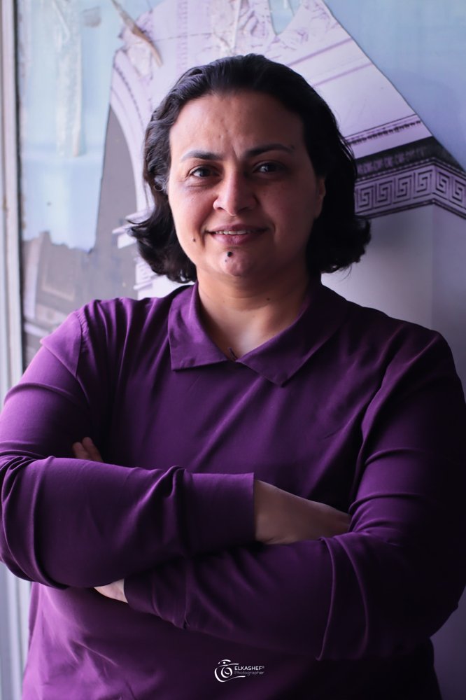 Mona Ezat